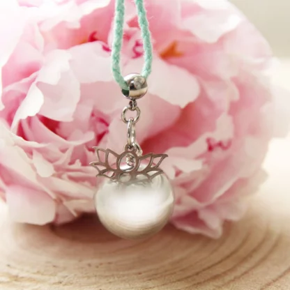 bola avec breloque inoxydable Lotus