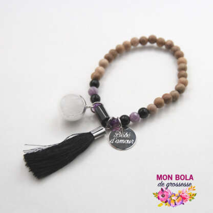 un bracelet bola en pierres naturelles