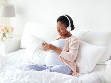 quels podcasts écouter durant ma grossesse ?