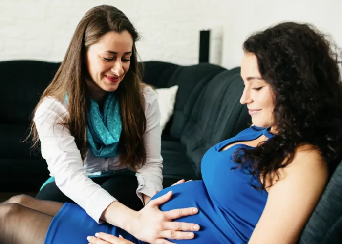 Remercier votre sage-femme après votre accouchement : 5 idées de cadeaux originaux