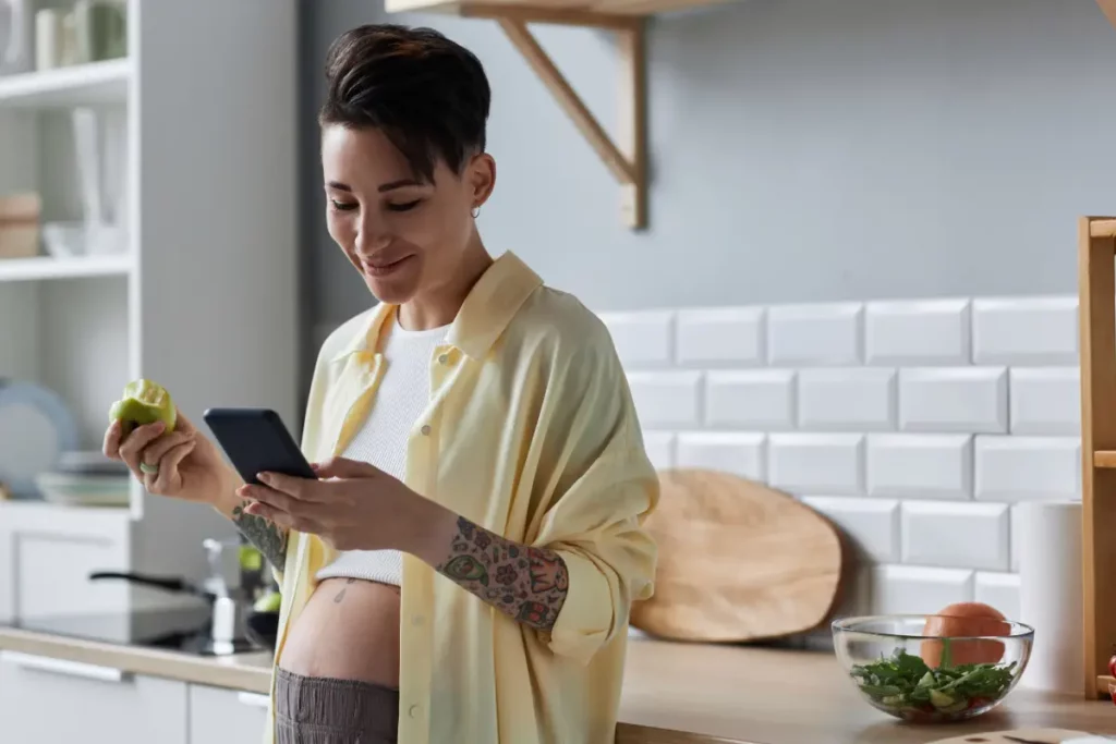 Les meilleures applications en français pour suivre votre grossesse étape par étape