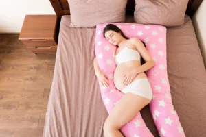 Le secret des futures mamans pour dormir comme un bébé pendant la grossesse