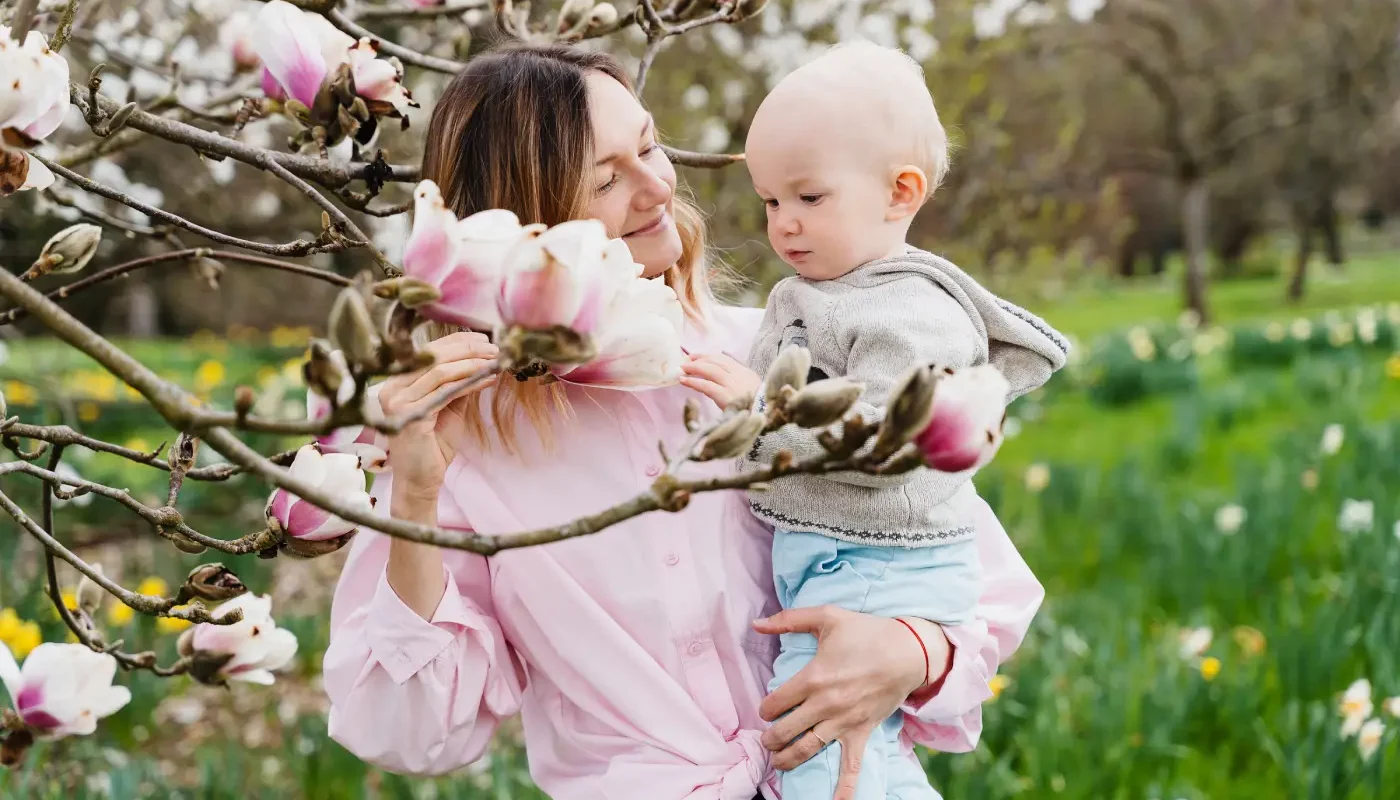 Bébés de printemps vs bébés d’automne : influences saisonnières sur le tempérament et le développement