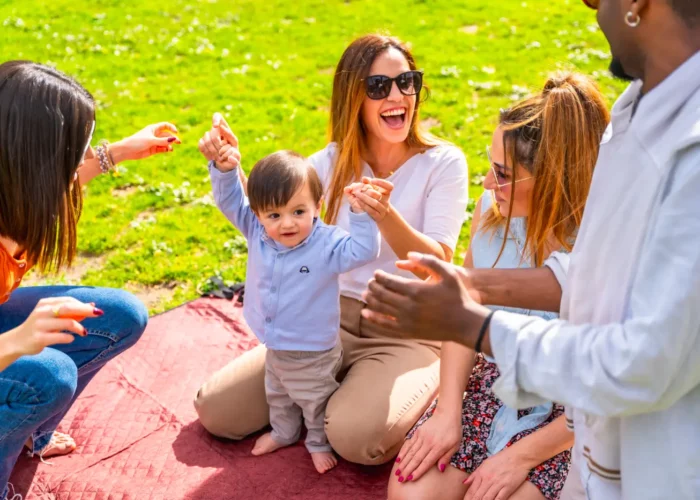 Équinoxe de printemps : 5 rituels de bien-être pour futures mamans et leurs bébés