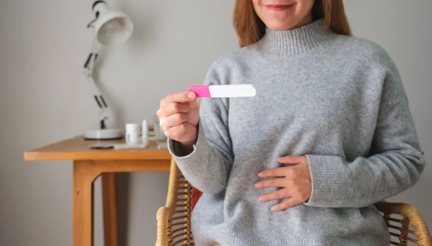 Quand apparaissent les premiers signes de grossesse ?
