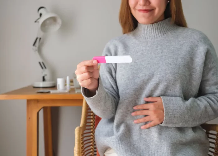 Quand apparaissent les premiers signes de grossesse ?