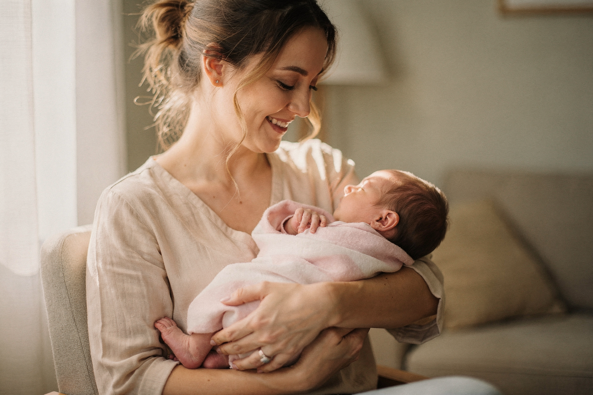 Crème solaire bébé : comment protéger sa peau fragile efficacement